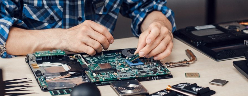 computer maintenance services in Seville